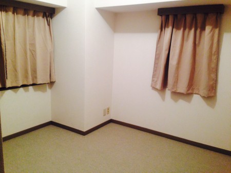 5.7帖 Room-A_兩扇窗對流佳